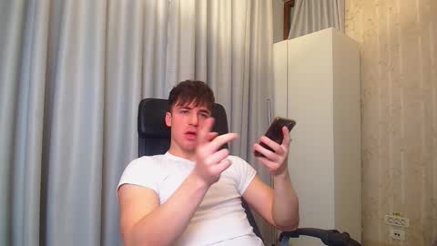 KellenWest online show from January 8, 5:23 am