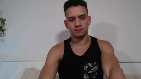 Kelvin Espinoza online show from July 12, 2:08 pm