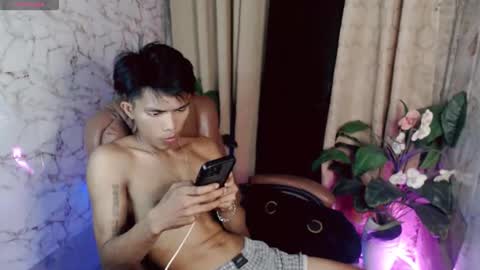 ken_minjun online show from June 7, 3:19 pm