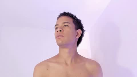 Julian Rivera   online show from October 26, 5:04 pm