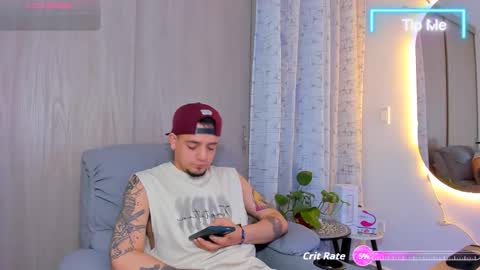 Snapshot of kendel_dimitri chatting on October 7, 5:00 am kendel_dimitri online show from October 7, 5:00 am