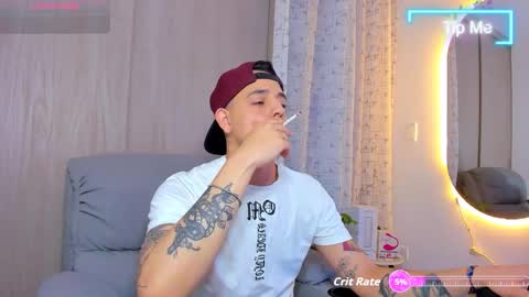 Snapshot of kendel_dimitri chatting on October 1, 4:38 am kendel_dimitri online show from October 1, 4:38 am