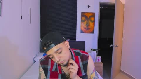 kendel_dimitri online show from March 27, 8:26 am