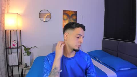 kendel_dimitri online show from June 8, 1:28 am