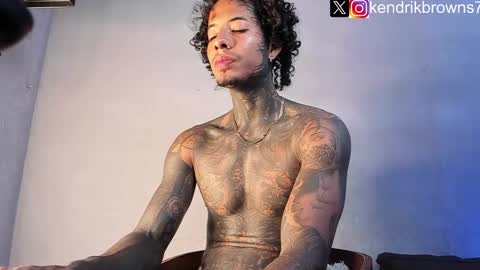 Snapshot of kendrik_brown chatting on January 17, 6:25 pm kendrick brown online show from January 17, 6:25 pm