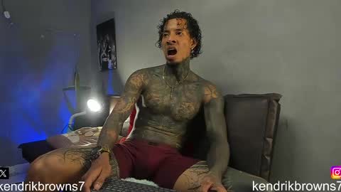 Snapshot of kendrik_brown chatting on December 2, 5:35 pm kendrick brown online show from December 2, 5:35 pm