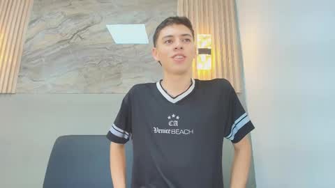 kenny_hank online show from March 16, 5:03 am