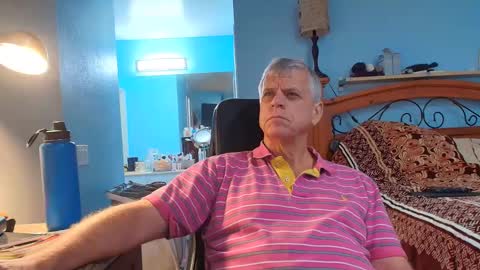 Snapshot of kent_ham chatting on October 14, 6:26 pm kent_ham online show from October 14, 6:26 pm
