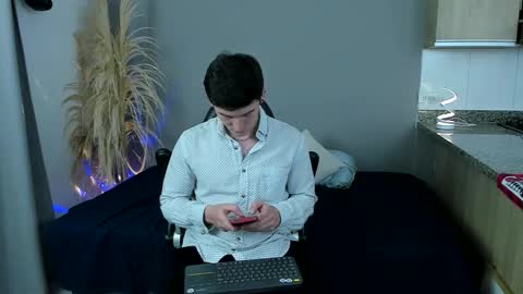 Santiago online show from March 6, 5:37 am