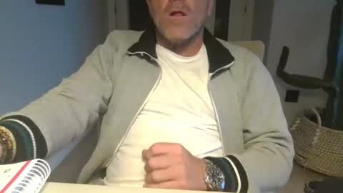 Anton online show from May 4, 6:42 pm
