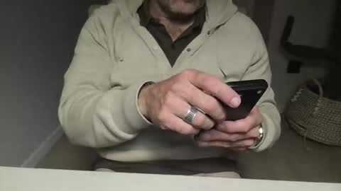 Anton online show from May 7, 7:03 pm