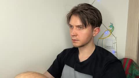 Kero online show from April 23, 8:44 pm