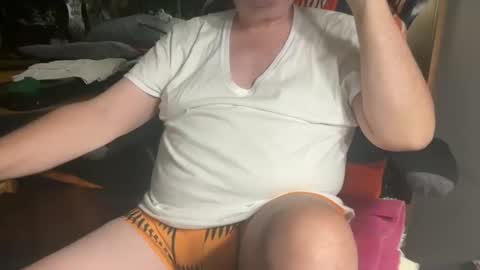 kev92569 online show from December 16, 1:31 am