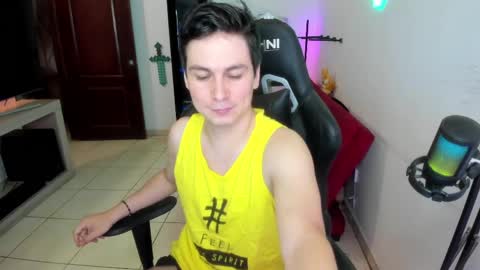 Kevin online show from April 8, 11:46 pm