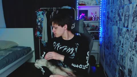 Kevin online show from February 5, 3:55 am