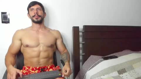 kevin_malone22 online show from September 23, 11:04 pm