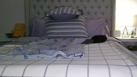 kevinkham online show from October 18, 1:10 am