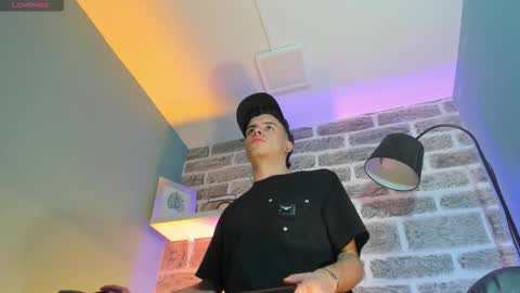 Sexy  Hot Kevin online show from October 30, 12:46 am