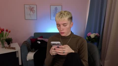 Kevin online show from March 6, 9:28 am