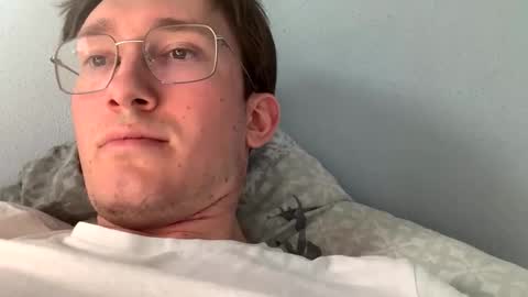 kevkev_01 online show from May 10, 3:13 pm