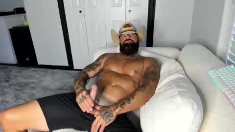 K Fizzle online show from November 30, 6:21 pm