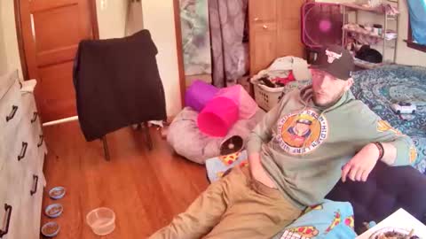 KevKev online show from March 1, 5:01 pm