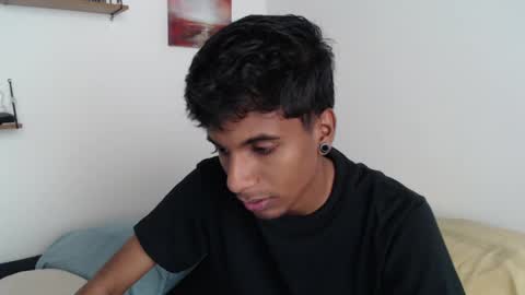 khevinlopezonig online show from January 10, 3:16 pm