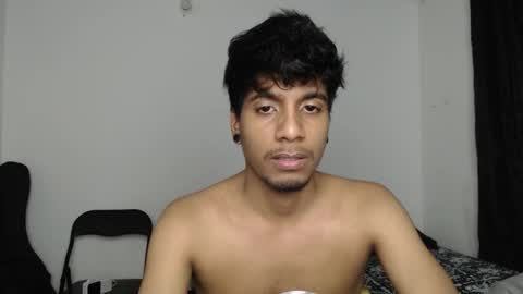 khevinlopezonig online show from October 26, 11:51 pm