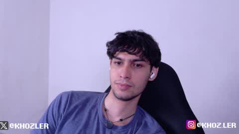 khozler_ online show from February 5, 3:57 am
