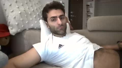 kikkus01 online show from February 14, 8:26 pm