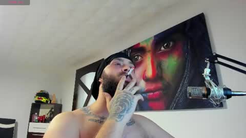 killerbeexxx online show from June 16, 9:17 pm