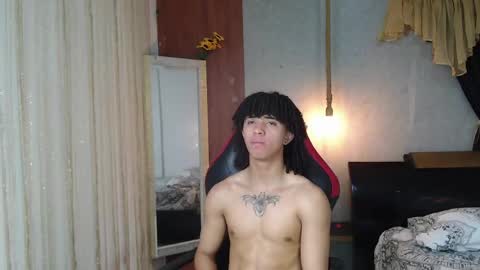 KIM online show from April 22, 4:34 pm