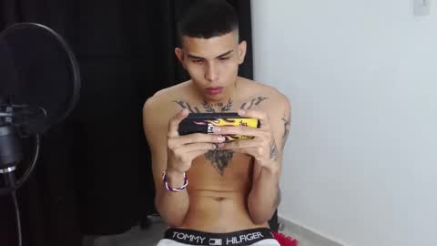 Snapshot of king_bryan19 chatting on February 3, 3:31 am bryan online show from February 3, 3:31 am