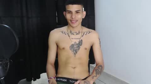 Snapshot of king_bryan19 chatting on January 28, 5:56 pm bryan online show from January 28, 5:56 pm