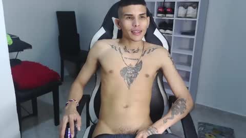 Snapshot of king_bryan19 chatting on December 22, 6:59 pm bryan online show from December 22, 6:59 pm