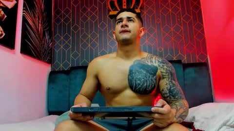 Angel Falconer online show from September 26, 3:04 am