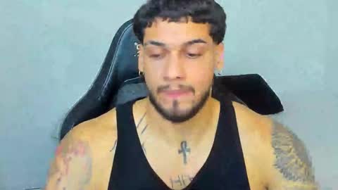 king_of_kings__ online show from January 17, 1:52 am