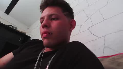 Snapshot of king_russo chatting on March 12, 4:56 pm king_russo online show from March 12, 4:56 pm
