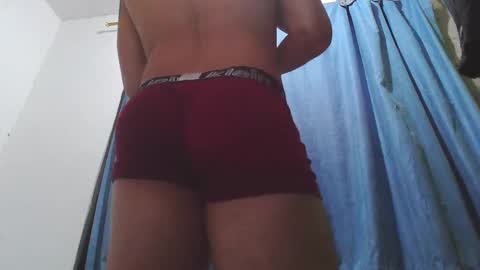Snapshot of king_russo chatting on February 20, 7:01 am king_russo online show from February 20, 7:01 am