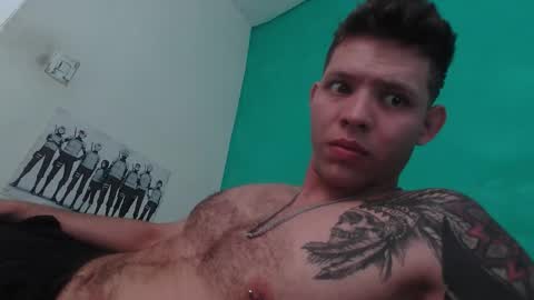 Snapshot of king_russo chatting on September 18, 4:31 pm king_russo online show from September 18, 4:31 pm