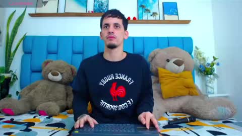 king voy online show from March 8, 5:44 am