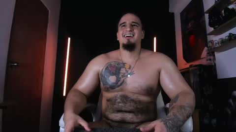 King Bear online show from April 22, 3:02 am