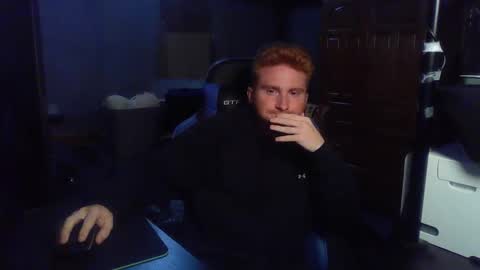 Snapshot of kingoffootfetish chatting on September 25, 12:20 am Master King Tommy online show from September 25, 12:20 am