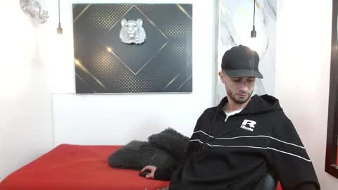 KING  online show from April 20, 3:20 am