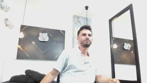 KING  online show from April 9, 5:05 am