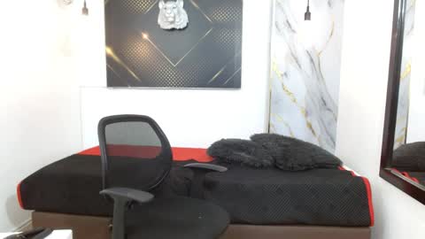 KING  online show from April 6, 4:46 am