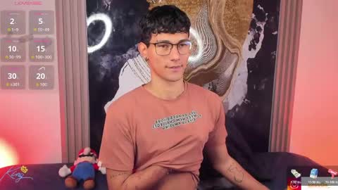  A L E X  online show from April 24, 4:48 am