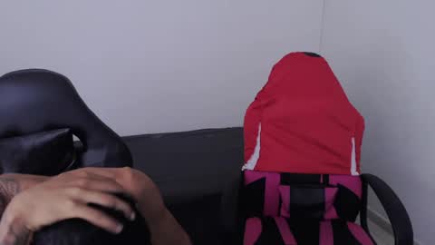 DOMINANT ALPHA KINGS online show from April 21, 5:02 am