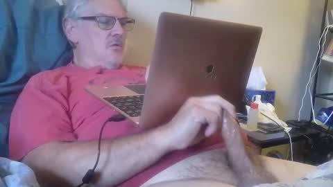 kingtongue10 online show from May 9, 12:39 pm