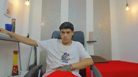 Snapshot of kinky_spice69 chatting on October 16, 12:02 pm online show from October 16, 12:02 pm
